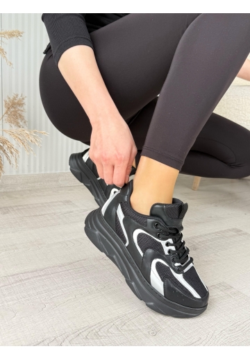 Cata Siyah Cilt Beyaz Detaylı Spor Ayakkabı